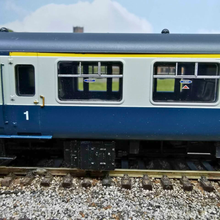 Load image into Gallery viewer, Bachmann - BR Mk2 - First Class - Brake Corridor Coach - No.14033 - OO Gauge