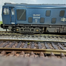 Load image into Gallery viewer, Heljan Class 25 in Weathered BR Blue Livery - Numbered 25034 - Analogue - OO Gauge