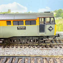 Load image into Gallery viewer, Class 31 - 31116 - With Lights - Rail 1981-1991 - Dutch Grey and Yellow Livery - Weathered - Locomotive - OO Gauge - DCC Fitted