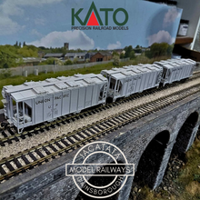 Load image into Gallery viewer, Kato - 38-0102 - Built and Completed - Rake of 3 - A.C.F - 70 Ton Covered Hoppers - Union Pacific - No's. 101, 385 & 419 - HO Gauge