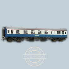 Load image into Gallery viewer, Bachmann - Branchline - 39-250 - BR Mk1 - RFO Restaurant Car - BR Blue & Grey Livery - E3 - OO Gauge