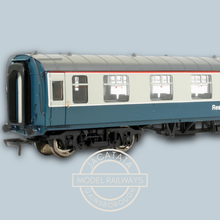 Load image into Gallery viewer, Bachmann - Branchline - 39-250 - BR Mk1 - RFO Restaurant Car - BR Blue & Grey Livery - E3 - OO Gauge