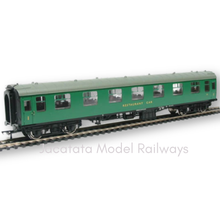 Load image into Gallery viewer, Bachmann - 39-253 - BR Mk1 - RFO Restaurant Car - Coach - S9 - SR Green Livery - OO Gauge