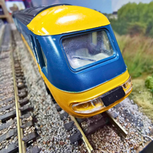 Load image into Gallery viewer, Hornby - 2 Car Unit - HST Inter City 125 - Power and Dummy Car - No.s. 43010 & 43011 - OO Gauge