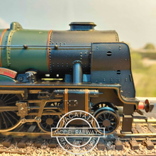 Load image into Gallery viewer, Bachmann - Class 7P - 4-6-0 - Queens Westminster Rifleman - Locomotive - BR Lined Green - No.46162 - OO Gauge - Analogue