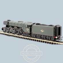 Load image into Gallery viewer, Dapol - 2S-011-008 - Class A3 - 4-6-2 - Flying Scotsman - BR Green Livery with Late Crest - As Preserved - Steam Locomotive - - 60103 - N Gauge - DCC Ready