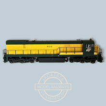 Load image into Gallery viewer, Atlas - Master - GE - U30C - Phase 2 - Diesel Locomotive - Chicago & North Western - Green and Yellow Livery - No. 932 - Sound Fitted - HO Gauge - 1:87 Scale