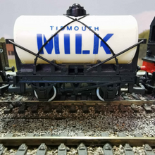 Load image into Gallery viewer, Hornby 0-6-0 - The World Of Thomas The Tank Engine - Devious Diesel Train Set - 1987 to 1989 - OO Gauge - Analogue