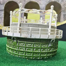 Load image into Gallery viewer, Horny Hobbies Ltd - 2007 - Gasometer - Small - OO Gauge