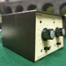 Load image into Gallery viewer, Gaugemaster Model 'D' Dual Track Controller.