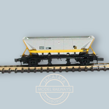 Load image into Gallery viewer, PECO - Quality Line - NR-302 - HAA - MGR Coal Hopper - Trainload Coal Livery - Yellow Cradle - N Gauge