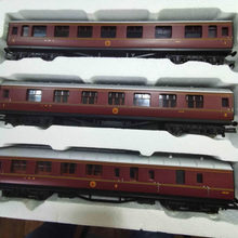Load image into Gallery viewer, OO Gauge Hornby R1170 The Diamond Jubilee Train Set Limited Edition 4000 - DCC Ready