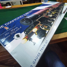 Load image into Gallery viewer, OO Gauge Hornby R1170 The Diamond Jubilee Train Set Limited Edition 4000 - DCC Ready