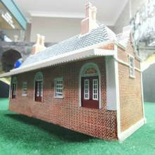 Load image into Gallery viewer, Horny Hobbies 2010 - Model of Skale Regis Station Building - OO Gauge