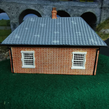 Load image into Gallery viewer, Hornby Hobbies Ltd - 2010 - Waiting Room - OO Gauge