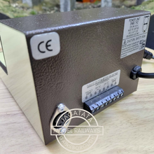 Load image into Gallery viewer, Gaugemaster - Model 100M - Multi Gauge - Single Track Electronic Loco Controller

