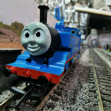Load image into Gallery viewer, Hornby 0-6-0 Thomas The Tank Engine Locomotive - 2004 Model - OO Gauge - Analogue
