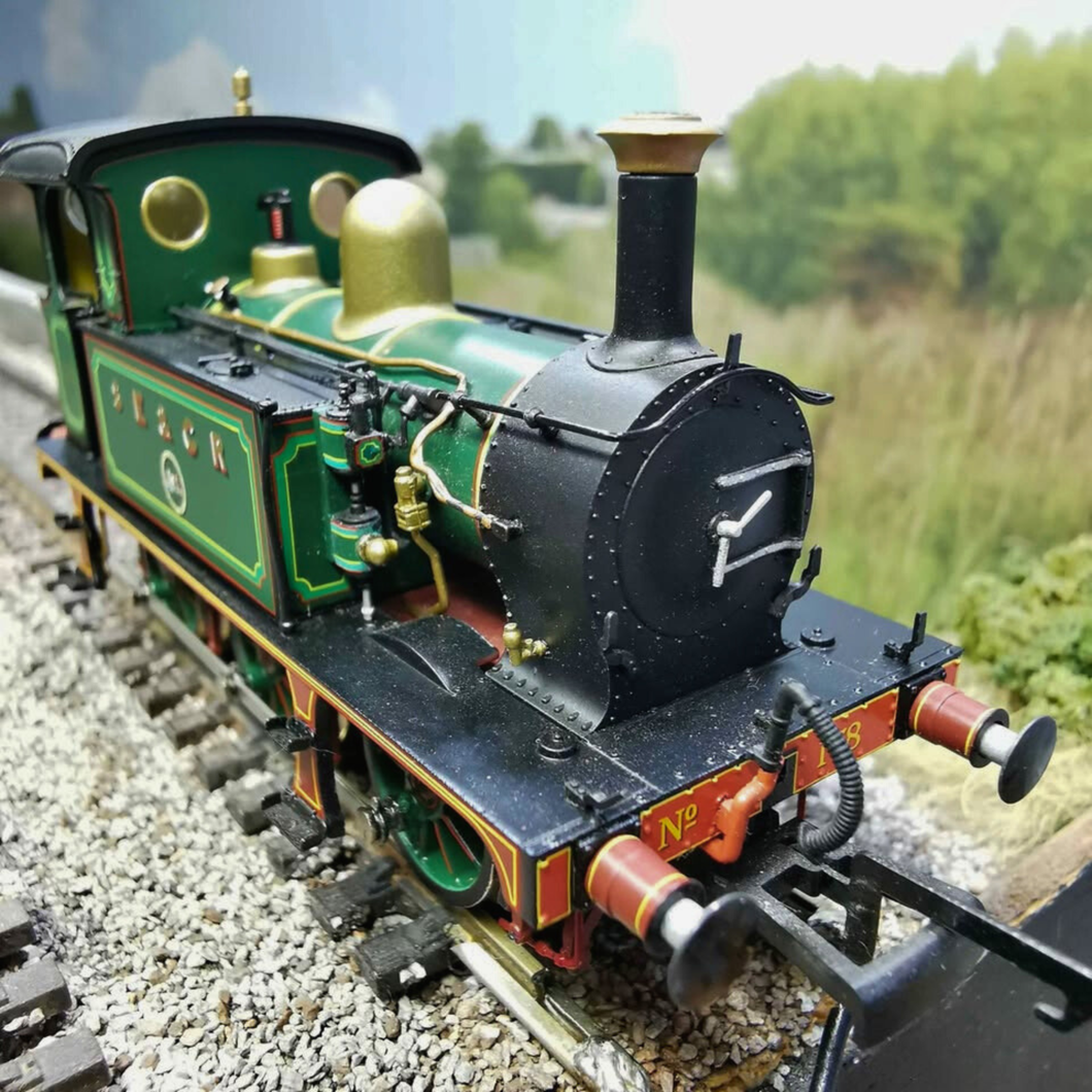 Hatton's - SECR P Class 0-6-0T Locomotive - No. 178 - In SE&CR Full Lined Green (With Brass) - DCC Ready - 00 Gauge