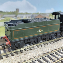Load image into Gallery viewer, Bachmann  - 32-302 - Class 2251 - 0-6-0 - Steam Locomotive - BR Lined Green - Collett Goods - Late Crest - No.2277 - OO Gauge - DCC Ready
