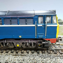 Load image into Gallery viewer, Hornby Locomotive - BR Blue/White Stripe - Class 31 - Cricklewood - No. 31309 - OO Gauge - DCC Fitted
