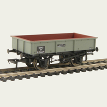Load image into Gallery viewer, Bachmann Branchline - 37-354B - 13T Steel Sand Tippler Wagon - BR Grey - B746674 - OO Gauge
