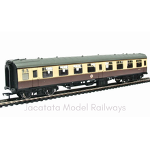 Load image into Gallery viewer, Bachmann - 39-054 - BR Mk1 -SO 2nd Class Open Coach - W3791 - BR WR Chocolate &amp; Cream Livery - OO Gauge
