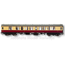 Load image into Gallery viewer, Bachmann - 39-127D - Mk1 CK - Corridor Coach - BR Crimson &amp; Cream - M15181 - OO Gauge
