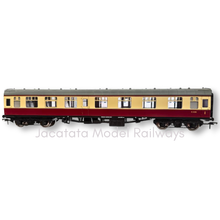 Load image into Gallery viewer, Bachmann - 39-127D - Mk1 CK - Corridor Coach - BR Crimson &amp; Cream - M15181 - OO Gauge
