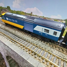Load image into Gallery viewer, Hornby - 2 Car Unit - HST Inter City 125 - Power and Dummy Car - No.s. 43010 &amp; 43011 - OO Gauge
