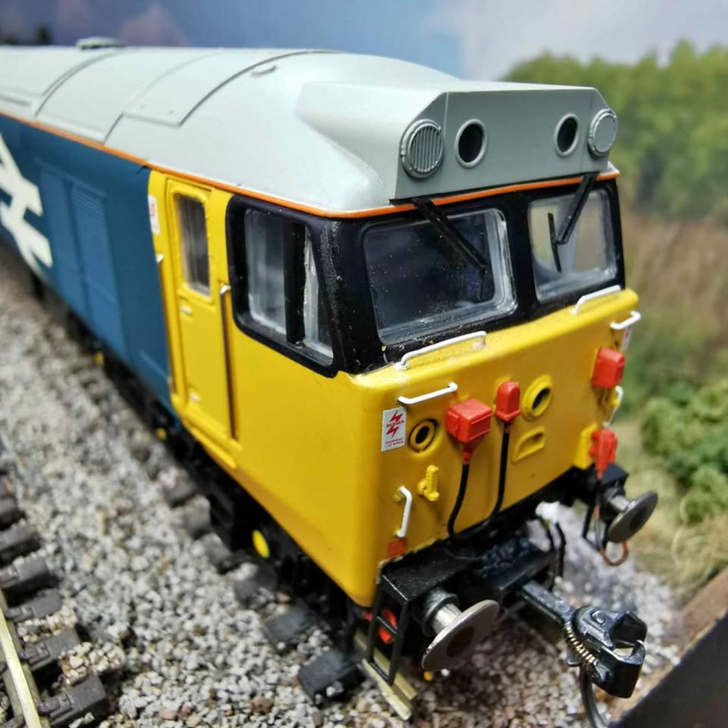Hornby Large Locomotive - BR Blue - Class 50 - St Vincent - No. 50004 - OO Gauge - DCC Fitted