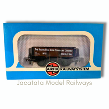 Load image into Gallery viewer, Airfix - GMR (Great Model Railways) - 54377-4 - 5 Plank - Open Wagon - No. 2 - The Harts Hill Iron Company Limited Livery - OO Gauge
