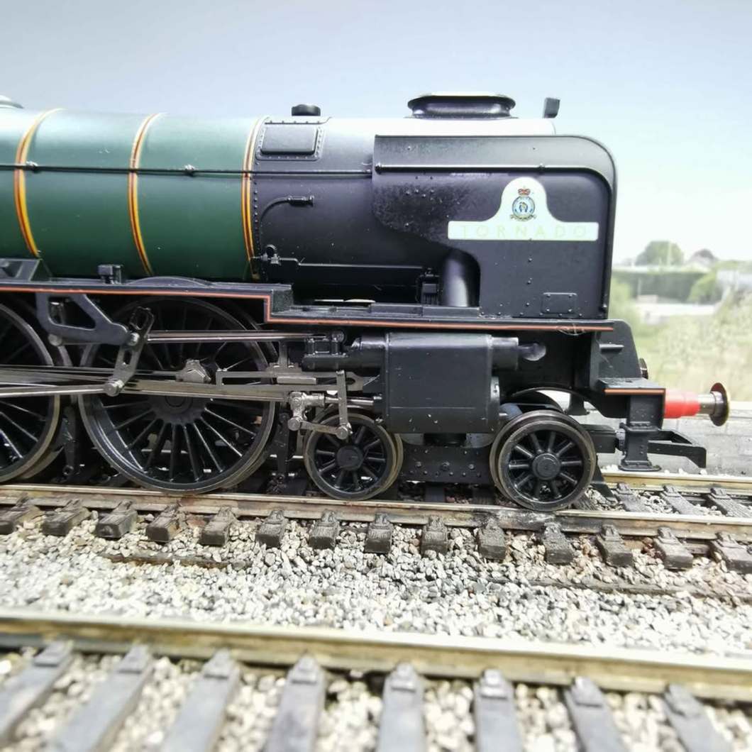 Hornby Railroad BR Class A1 Locomotive - Tornado - No. 60163 - OO Gauge - DCC Sound