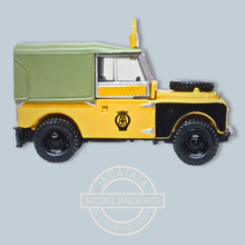 Load image into Gallery viewer, Oxford Diecast - 76LAN188025 - Land Rover Series 1 - 88 - Canvas - AA Highland Patrol - TLE 883 - 1:76 Scale Model
