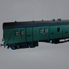 Load image into Gallery viewer, 7C021 - SR/BR 50&#39; Bogie Guards Van (Van B) - 0 Gauge - 7mm Scale - SLATER&#39;S Built Kit
