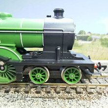 Load image into Gallery viewer, Hornby - B12 - Locomotive - LNER Livery - No 8509 - OO Gauge - Analogue
