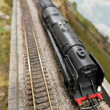 Load image into Gallery viewer, Hornby 00 Gauge R2880 BR9F Locomotive No.92221 DCC Ready
