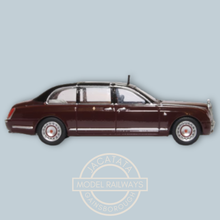 Load image into Gallery viewer, Oxford Diecast - Bentley State Limousine HM The Queen - 76BSL001 - 1:76 Scale Model
