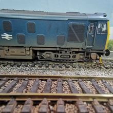 Load image into Gallery viewer, Bachmann &#39;00&#39; Gauge Class 25/1 Bo-Bo Diesel in BR Blue (Analogue).
