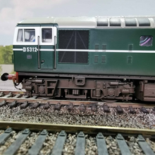 Load image into Gallery viewer, Heljan Class 26/0 - Weathered BR Green - Locomotive - No. D5312 - OO Gauge - DCC Sound
