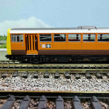 Load image into Gallery viewer, Dapol N Gauge Class 142  Locomotives Numbered 55542 &amp; 55592
