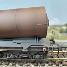 Load image into Gallery viewer, Dapol - 4F-027-019 I - CA - Silver Bullet -  Bogie Tank Wagon - Ermewa Livery - 33 87 7898 024 7 - Weathered - OO Gauge
