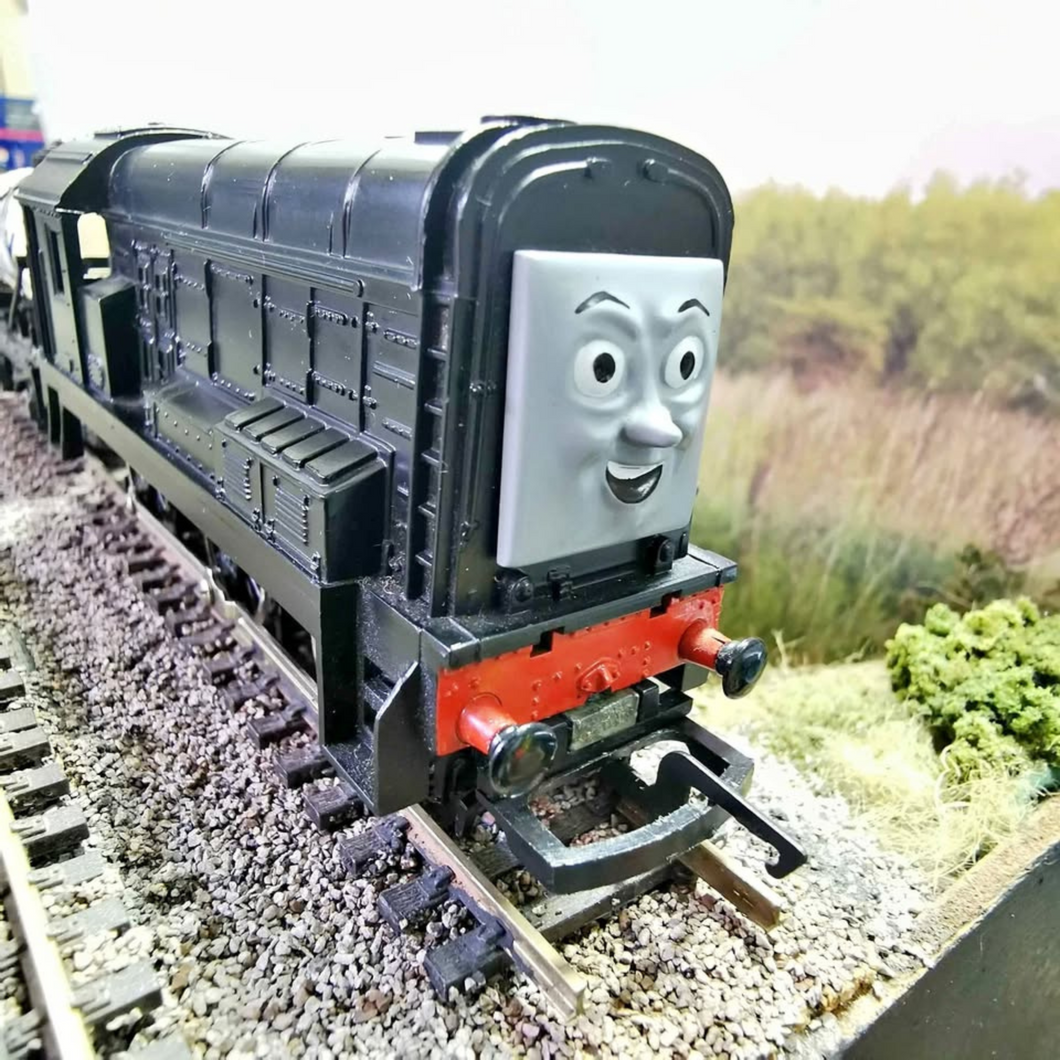 Hornby 0-6-0 - The World Of Thomas The Tank Engine - Devious Diesel Train Set - 1987 to 1989 - OO Gauge - Analogue