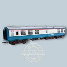 Load image into Gallery viewer, Bachmann - Branchline - 39-264BPF - BR Mk1 - RMB Restaurant Miniature Buffet - BR Blue &amp; Grey Livery - E1824 - With Fitted Passenger Figures - OO Gauge
