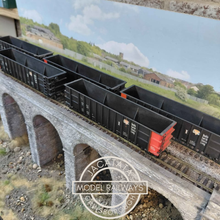 Load image into Gallery viewer, GSCX Ribbed High Side Gondola Cars - Rake of 5 - Consol - Quality Fuel for Electric Living - HO Gauge
