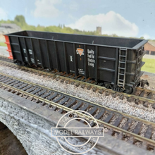 Load image into Gallery viewer, GSCX Ribbed High Side Gondola Cars - Rake of 5 - Consol - Quality Fuel for Electric Living - HO Gauge
