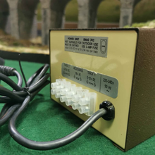 Load image into Gallery viewer, Gaugemaster Model &#39;D&#39; Dual Track Controller.
