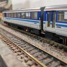 Load image into Gallery viewer, Hornby 00 Gauge 142 PACER DMU (DCC)
