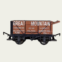 Load image into Gallery viewer, Hornby - R199 - End Door Tipping Wagon - 'Great Mountain Collieries' Livery - No.980 - OO Gauge
