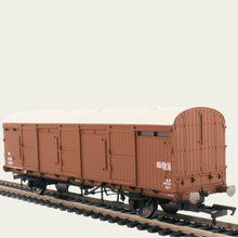 Load image into Gallery viewer, Hornby - R626A - BR - Diagram 1530 Cattle Wagon - BR Bauxite - B891214 - OO Gauge
