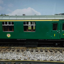 Load image into Gallery viewer, Bachmann - BR Mk1 Brake/Corridor Composite BCK - Southern Region Green - S 21272 - OO Gauge
